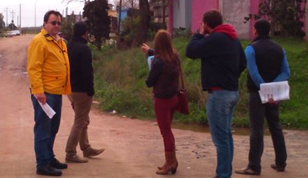 21.08.2015 Ing. Antonio Barrios del FDI visitó Río Branco y se reunió con personal del Municipio