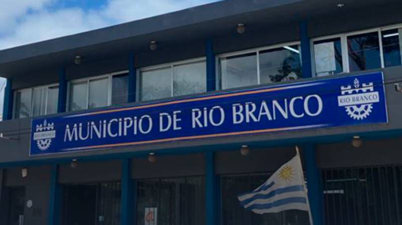 19.04.2024 Cierre de Dependencias Municipales en Río Branco